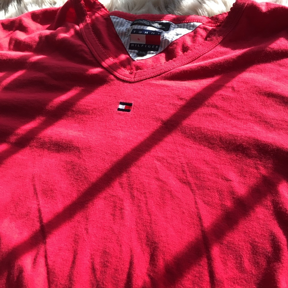 Red Tommy Hilfiger( THRIFTED)